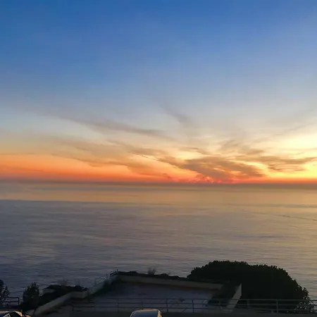 Santiago Oceanfront Living